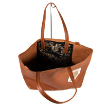 画像をギャラリービューアに読み込む, BROWN LEATHERxSILVER LOGO BIG TOTE BAG / ブラウンーレザーxシルバーロゴ ビッグ トートバッグ